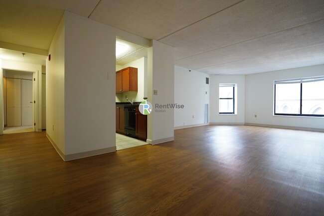 Photo - 10 Magazine St Apartment Unit 306