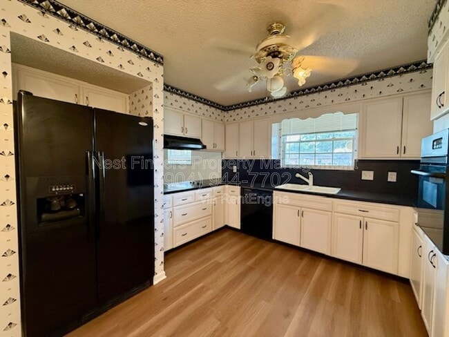 Photo - 5907 Gumwood Dr