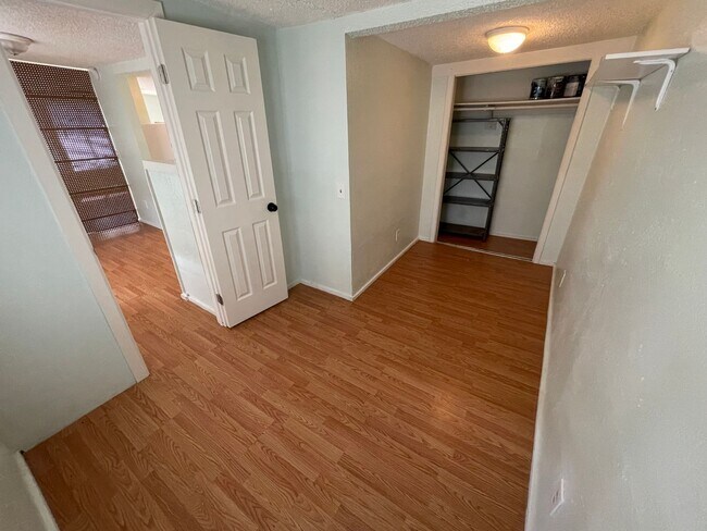 Photo - ALLS377 Unit 381