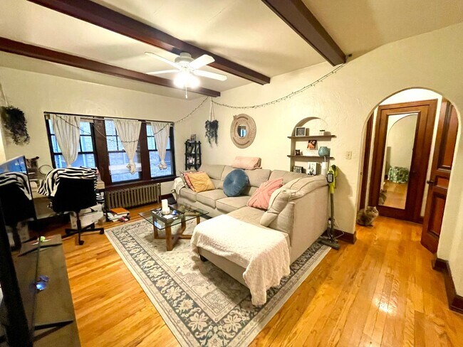 Photo - 4480 N Oakland Ave