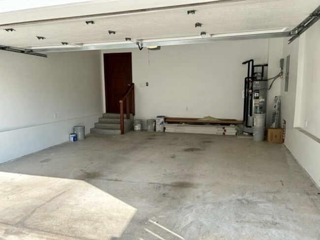 Photo - Like New Single Family Home in McCully!