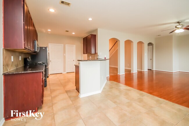 Photo - 6707 Level Pond Ln