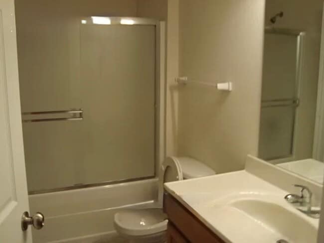 Photo - 712 SW Shadow Glen Dr