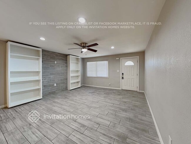 Photo - 3452 E Acoma Dr