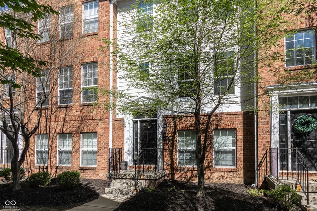 Building Photo - 420 Beverly Ct