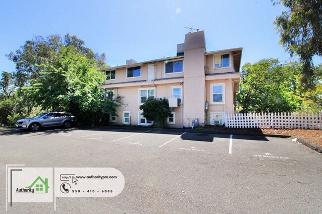 Photo - 2391 Placer St Unit B