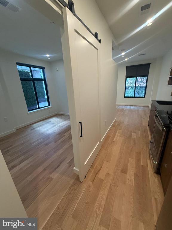 Photo - 1128 Walnut St Unit 205