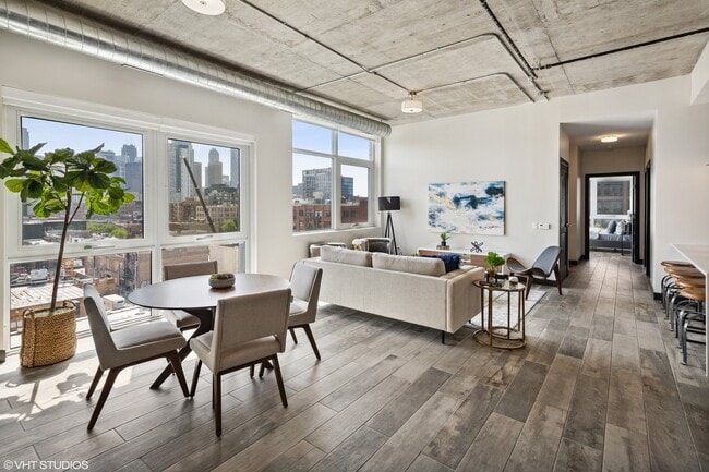 Photo - 171 N Aberdeen St Unit 610