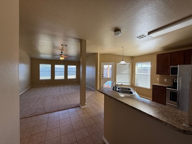 Photo - 2539 Red Fern Dr