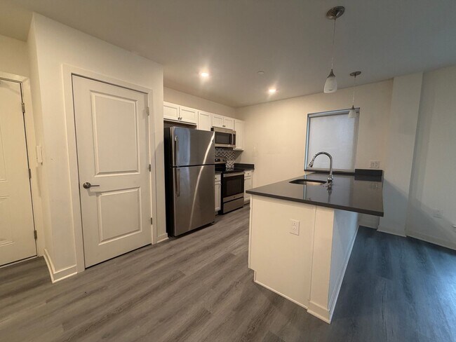 Photo - 2451 Frankford Ave Unit 203