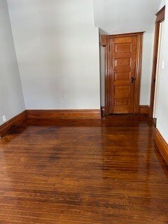 Photo - 404 Gillett Ave Unit 2