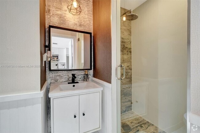 Building Photo - 10578 NW 51st St Rental