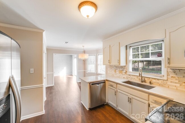 2000 Mill House Ln