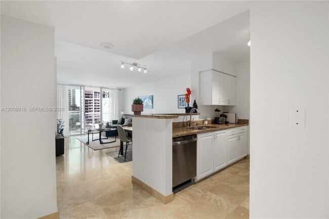 Photo - 1155 Brickell Bay Dr Unit 805