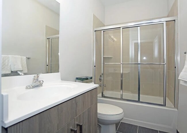 Photo - 406 Westminster Ave Unit 204