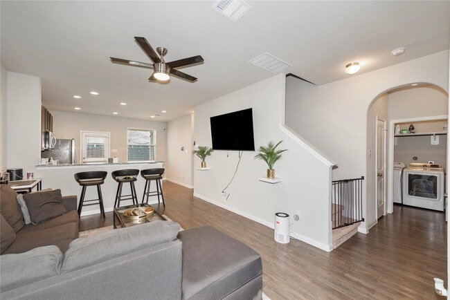 Photo - 3544 Wooded Ln