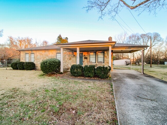 Photo - Downtown Athens! Walk to Athens State University! Lawn Care included!