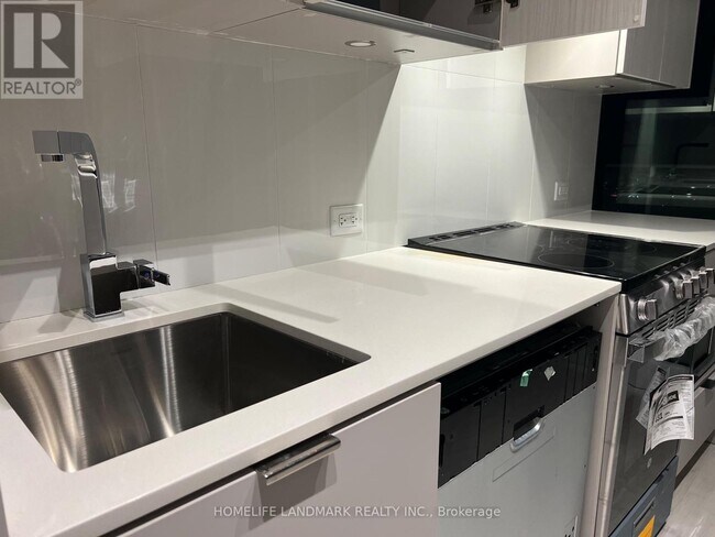 Photo - 3883 Quartz Rd Unit 3905