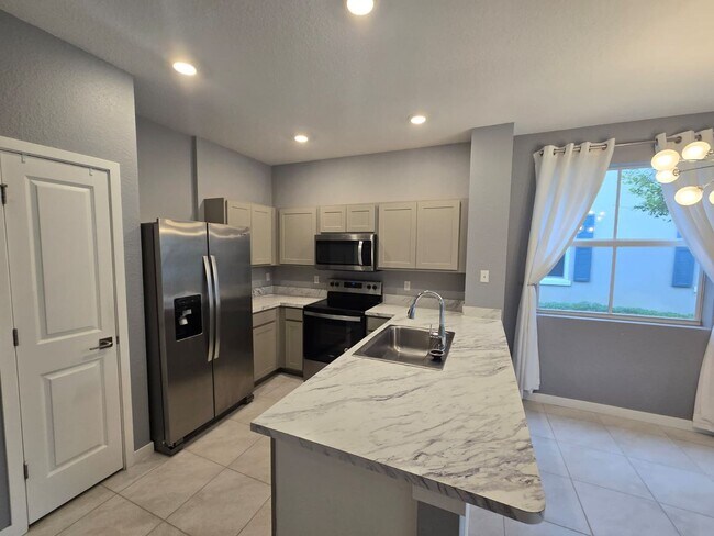 Photo - Bright and Easy-Living Home in Riviera Beach