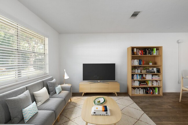 Photo - Bel Air/Village West