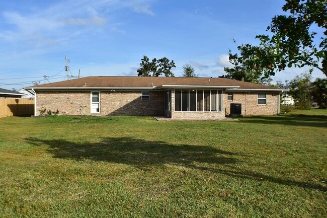 Photo - 3b/2Bth Home