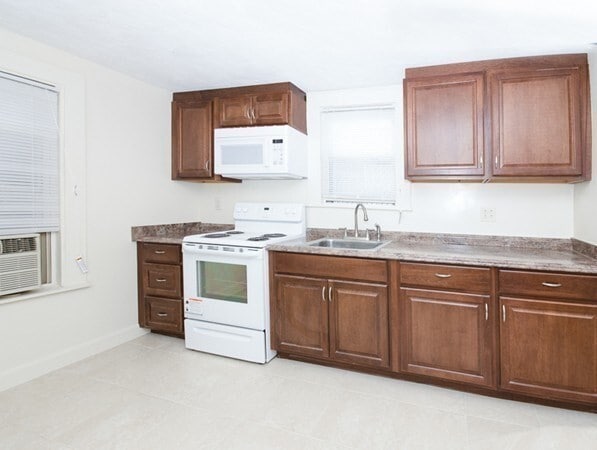 Photo - 20 Central Ave