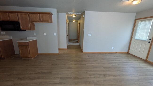 Photo - 135 SW Rock Gdn Ln