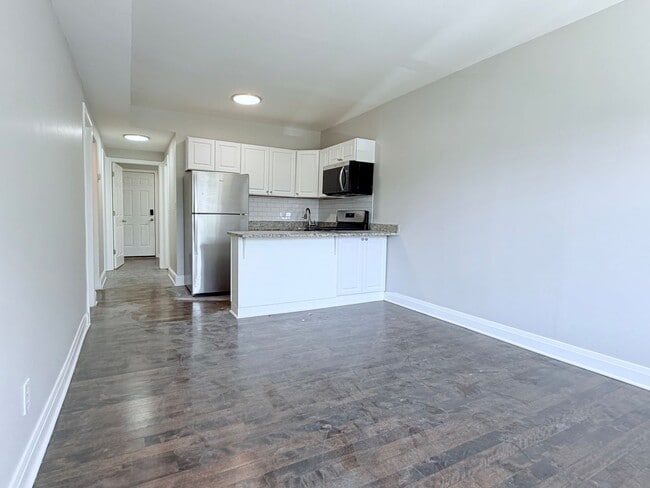 Building Photo - 3636 W Palmer St Unit 2