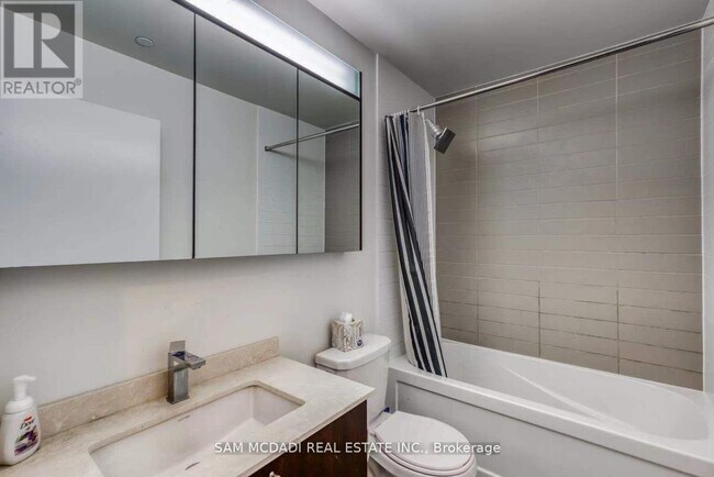 Photo - 510 Curran Place Unit 1710
