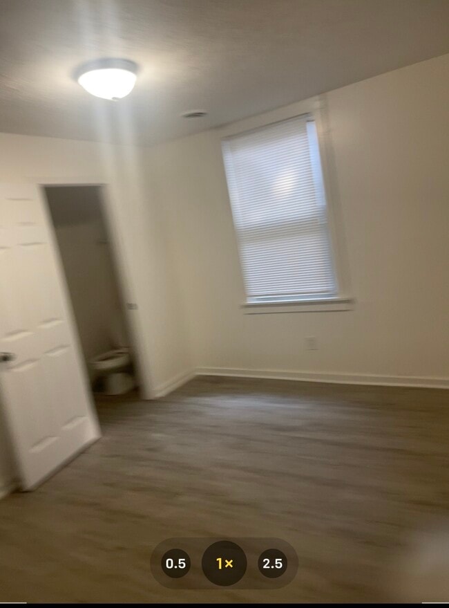 Photo - 414 Silver Maple Way