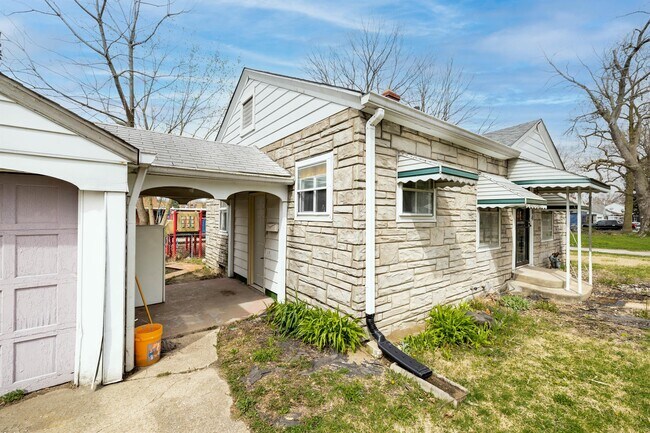 Photo - 3404 N Temple Ave