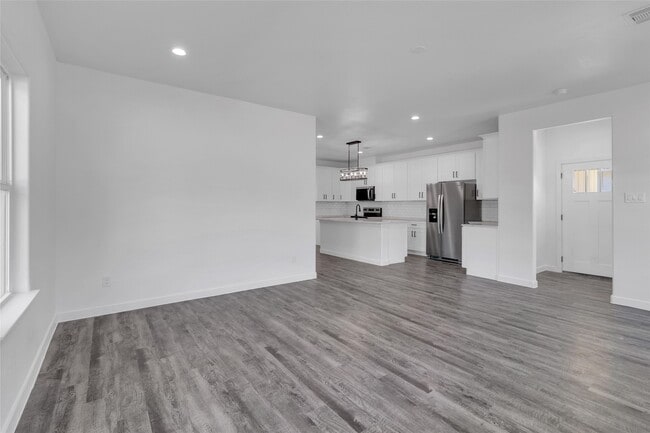 Photo - 401 E Martin Luther King Blvd