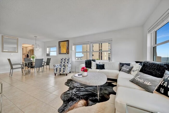 Photo - 1270 Gulf Blvd Unidad 701