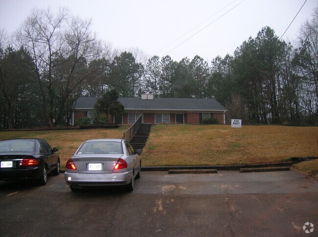 From the Street - 2642 Union Cir Rental