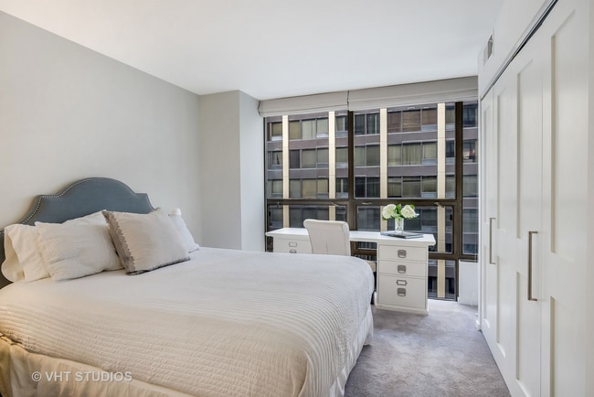 Photo - 230 E Ontario St Unit 1803