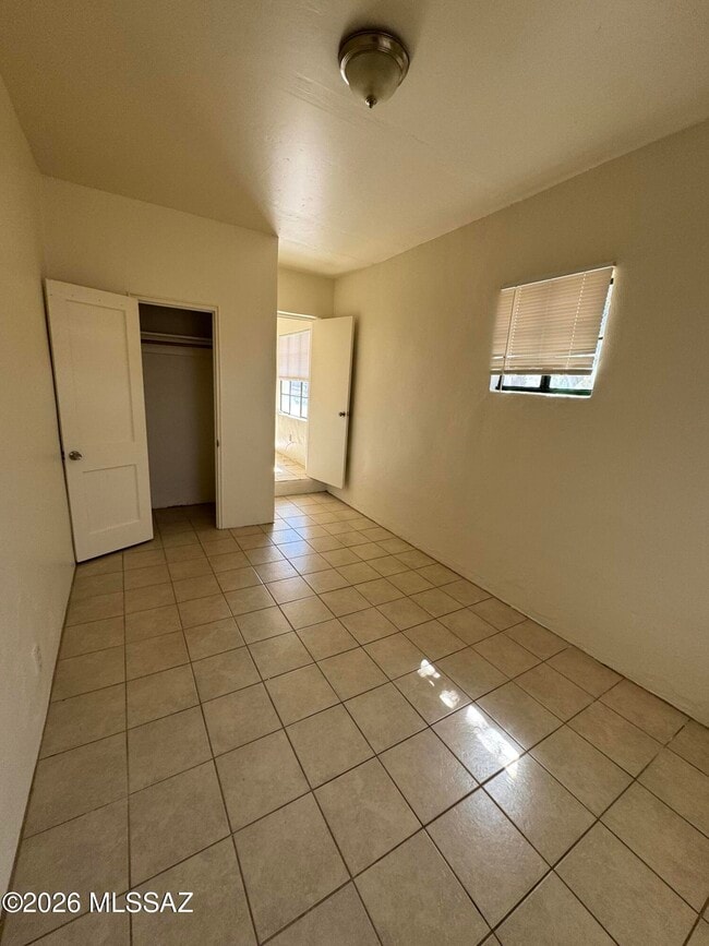 Photo - 2480 N Martin Ave
