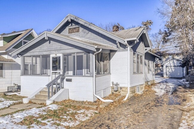 Building Photo - 1683 Minnehaha Ave E