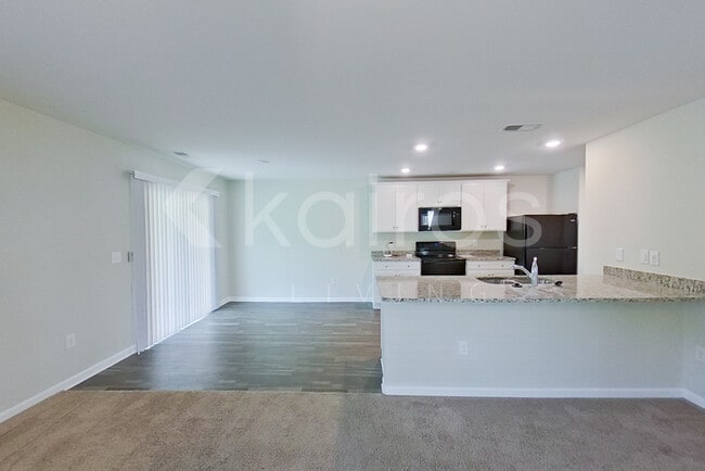 Photo - 74 W Luminous Way