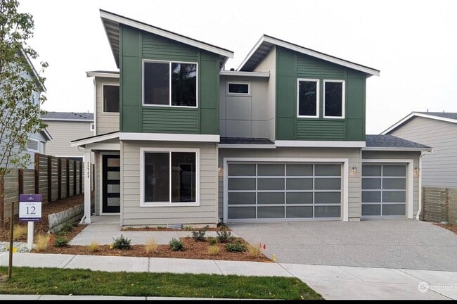 Building Photo - 13724 NE 97th St Rental