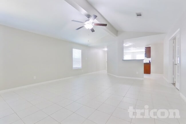 417 Palomino Stand Dr