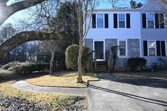 Photo - 1851 Grant Ct