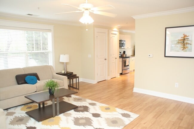 Photo - 3 Bedroom Flat Available at the Woodlands - REDUCED DEPOSIT Unit #102