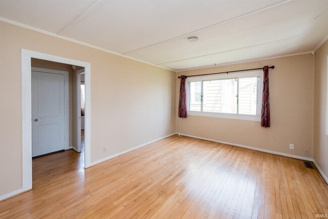 Photo - 2307 Kenwood Ave