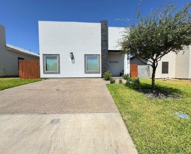 Building Photo - 3810 Gia St Rental