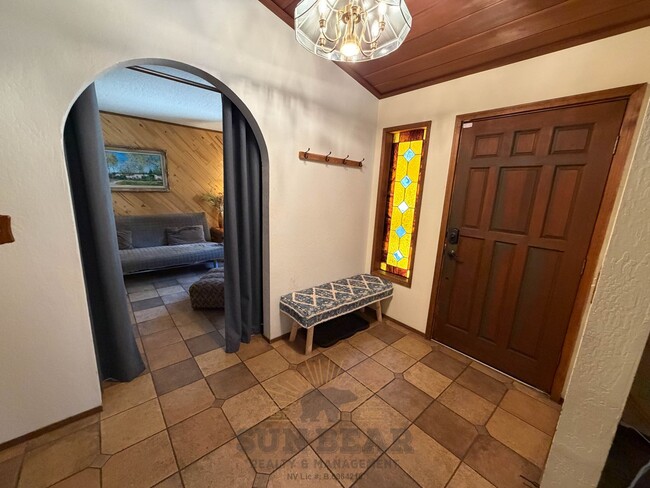 Photo - Bedroom Home in Incline with Garage - Dog Friendly