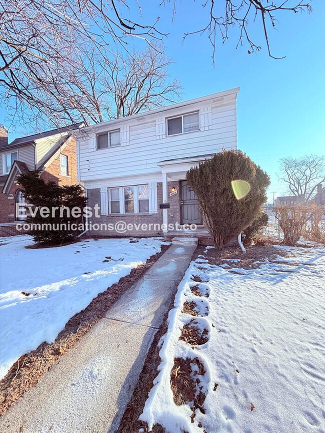 Photo - 14504 St Marys St