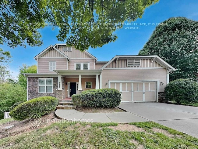 Building Photo - 1537 Boulder Walk Dr SE