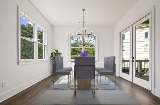 Photo - 3667 Peachtree Rd NE