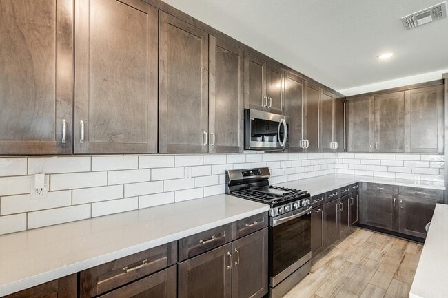 Photo - 17056 W Red Bird Rd