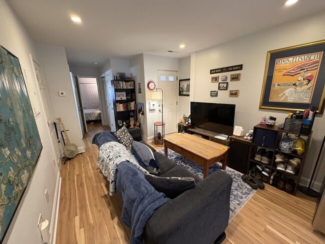 Photo - 1410 W Ritner St